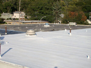 Seem-less roof systems Dayton by Dayton commercial services.